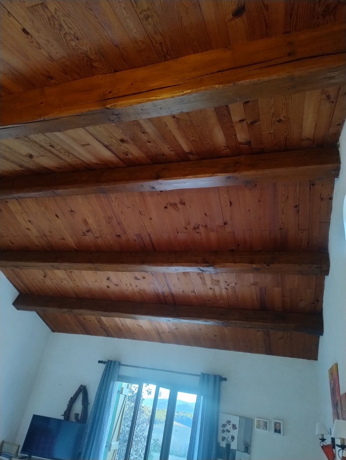 artisan peintre vernis bois à Carqueiranne près de Toulon proche de Hyères  dans le Var 